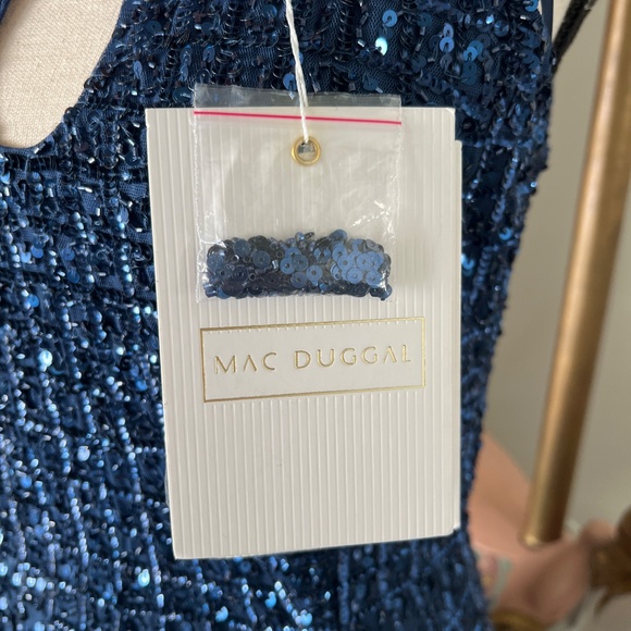 NWT Mac Duggal [ 6 ] 23018 Embellished Halter Neck Keyhole Gown Mid Blue #Q1151 - Picture 12 of 12